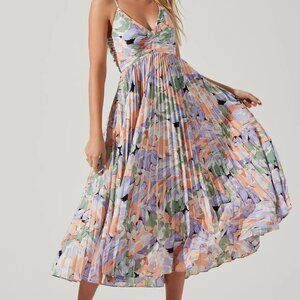 ASTR the Label - Blythe Floral Plisse Midi Dress